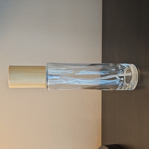 Young Living Other New Young Living Glass Spritzer 0ml Poshmark